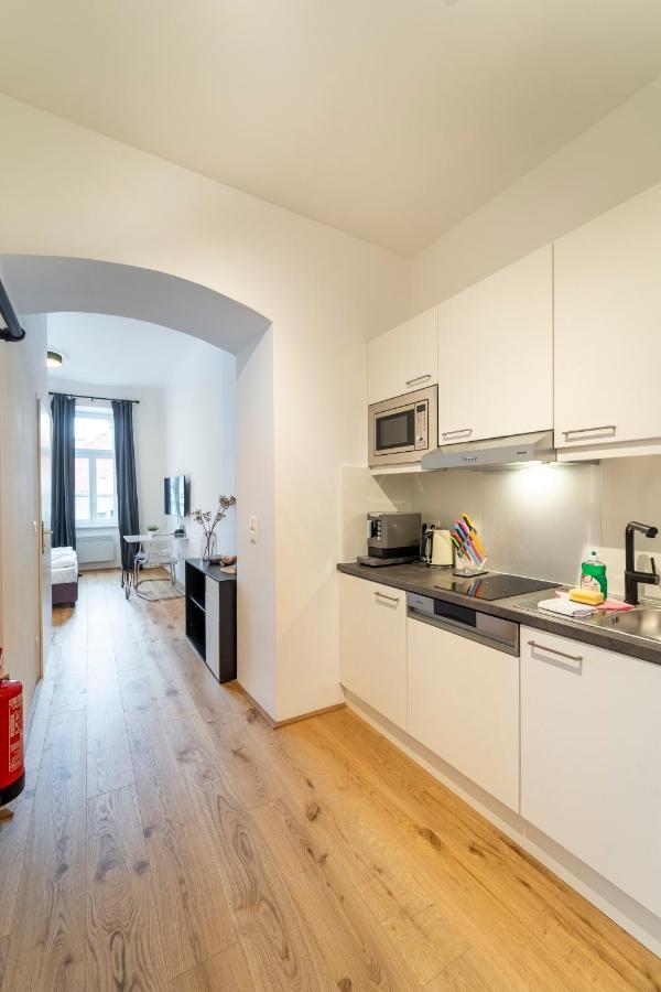 Josef'S Home I Mickey Mouse Apartment Wenen Buitenkant foto